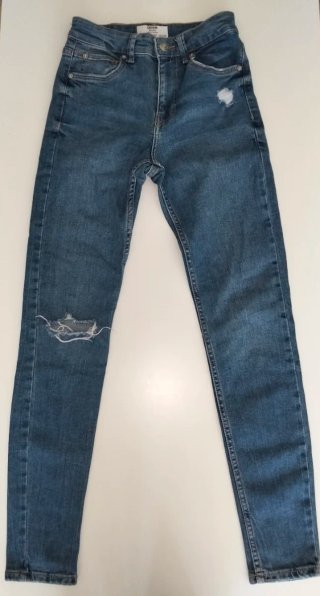 Lote 4 Pantalones y Faldas Bershka Stradivarius