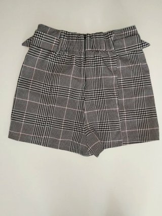 Lote 4 Pantalones y Faldas Bershka Stradivarius