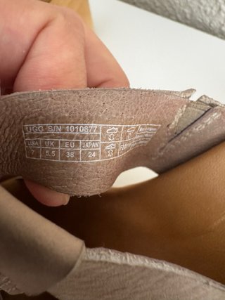Sandalias de tacón de UGG, talla 38