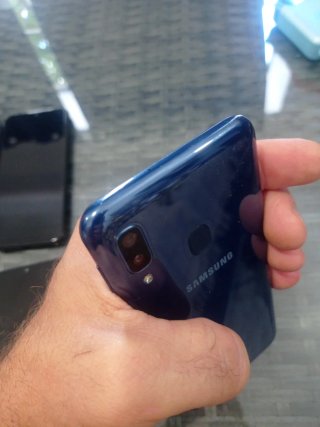 Samsung Galaxy A20e SM-A202F/DS doble sim 32 gb