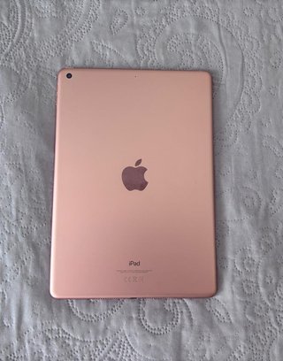 iPad 7ª Gen 32GB + Accessori