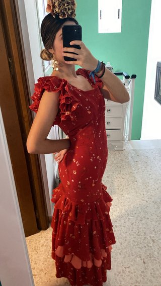 Traje de flamenca rojo con volantes TALLA M