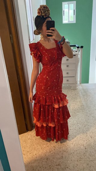 Traje de flamenca rojo con volantes TALLA M