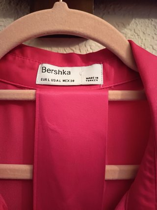 Blusa-vestido fucsia BERSHKA
