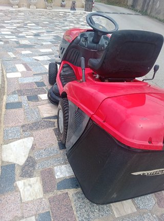 Tractor cortacésped Castelgarden XJ 140 HD