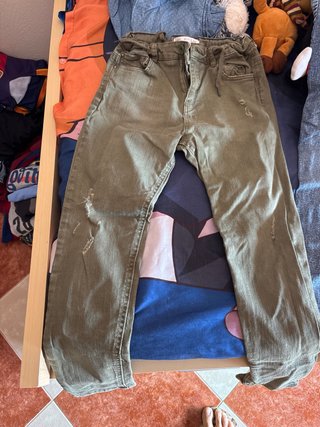 Pantalones vaqueros niño T. 9-10