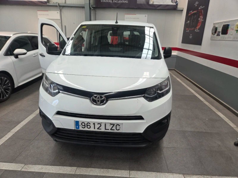 Toyota Proace City 2022 - foto 1