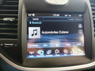 Lancia Thema 2014