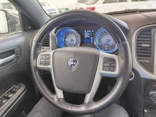 Lancia Thema 2014
