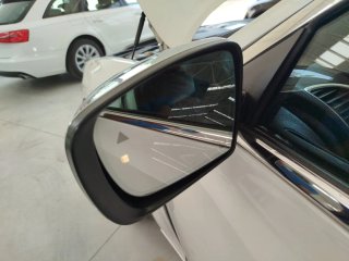 Lancia Thema 2014
