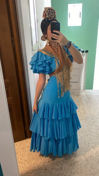 Traje de flamenca azul con volantes TALLA M