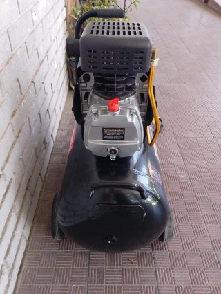 Compresor 50L 2 HP nuevo