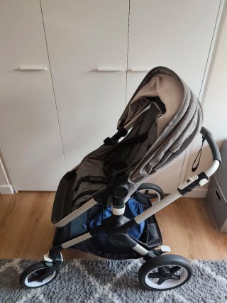 Bugaboo Fox 2 capazo + silla + saco y cubrecapazo
