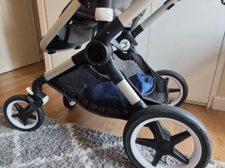 Bugaboo Fox 2 capazo + silla + saco y cubrecapazo