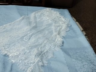Mantilla de encaje blanco
