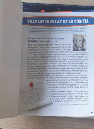 Libros 1, 2 y 3 trimestre de fyq 3 eso