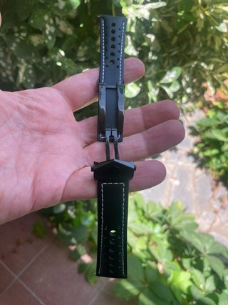 Cinturino in pelle per orologi. Prezzi a partire da... NUOVI