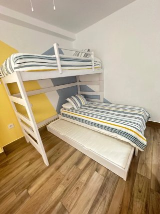 Literas 90cm  con cama nido con colchones