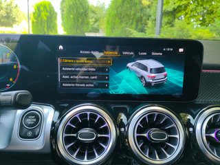 Mercedes-Benz GLB GLB 200 d