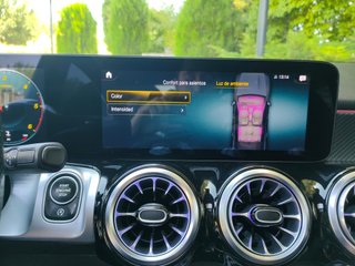 Mercedes-Benz GLB GLB 200 d