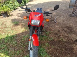 Honda NX 250 Dominator