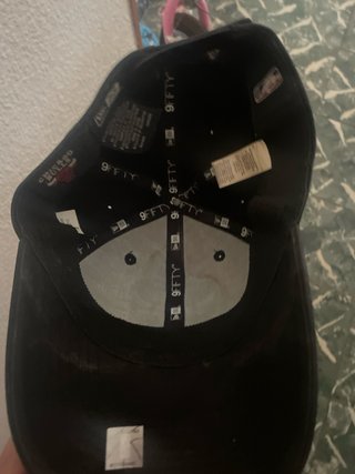 Gorra New Era Bulls Negra Logo Rojo Talla M/L