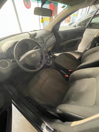 Hyundai i10 2012