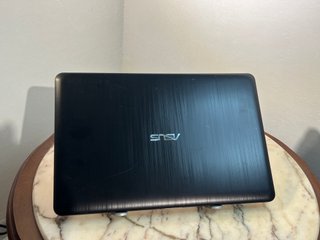 Asus VivoBook X540UA i5 8GB RAM