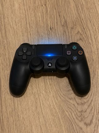 PS4 Slim Nera + Controller + Cavi