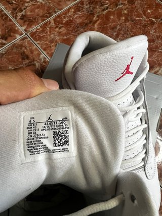 Jordan 13 Blanco Rojo Talla 43