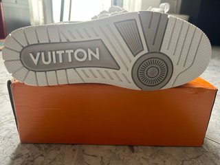 Scarpe Louis Vuitton Arancioni