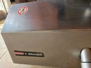 Cortadora de fiambres BRAHER