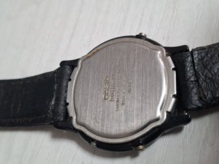 Reloj Casio AQ-27.
