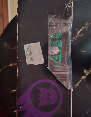Transformers Titans Return Sixshot Decepticon