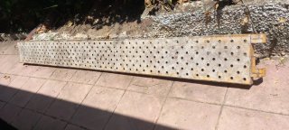 Panel metálico de andamio