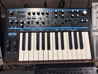 Novation Bass Station II Sintetizador Analógico