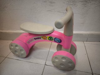 Bici de bebé Molto Baby rosa