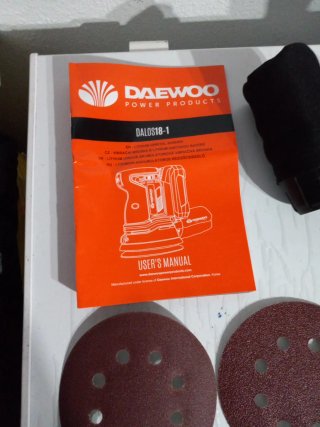 Lijadora a batería DAEWOO DALOS18-1