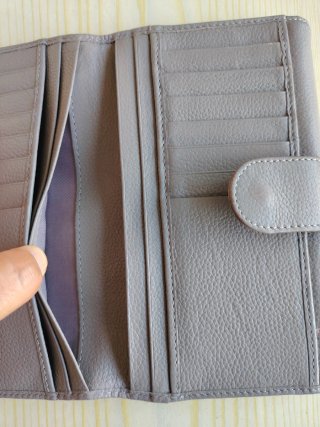 Cartera piel gris mujer