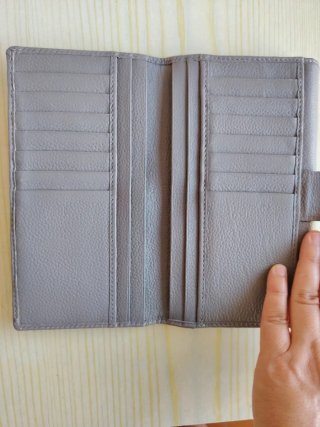 Cartera piel gris mujer