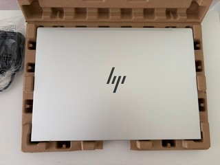 Portátil HP EliteBook 6 G1 16 Ryzen 5