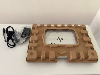 Portátil HP EliteBook 6 G1 16 Ryzen 5