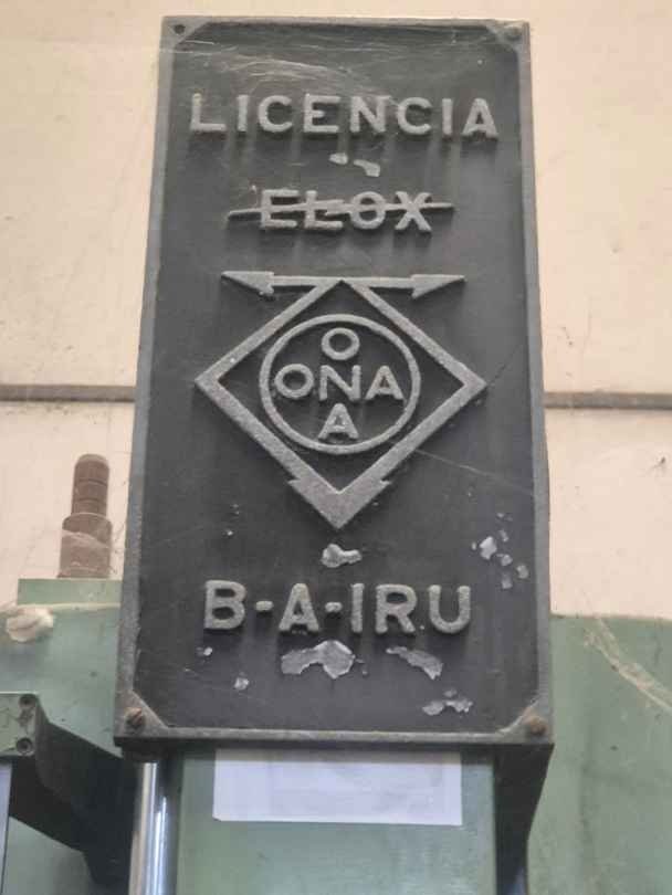 MAQUINA DE ELECTROEROSION