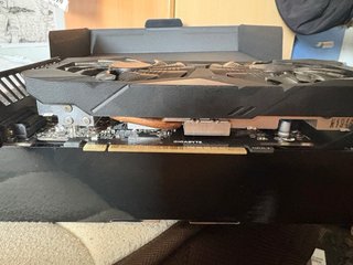 Gigabyte GeForce GTX 1650 SUPER Tarjeta Gráfica