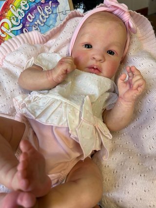 Bebé Reborn Kit Shyann Ojos Cristal