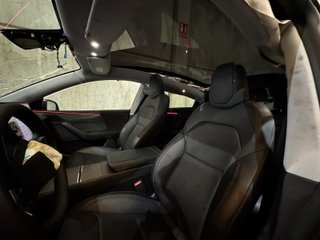 Tesla Model Y DUAL MOTOR 2026 ACCIDENTADO!