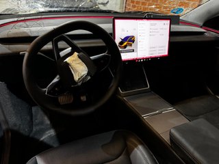 Tesla Model Y DUAL MOTOR 2026 ACCIDENTADO!