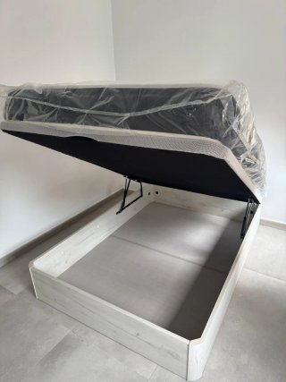 Struttura letto 135x190 in liquidazione