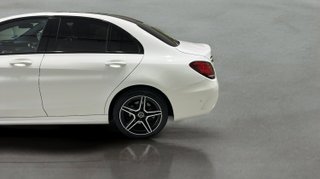 Mercedes-Benz Clase C 300 de 225 kW (306 CV)
