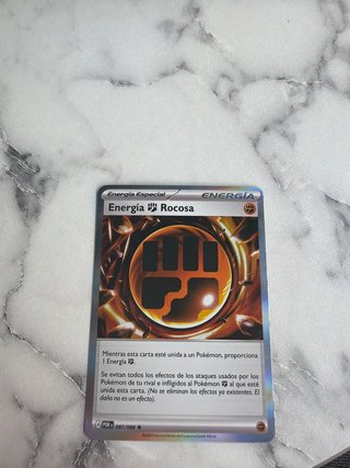 Carta Pokémon Energía Rocosa Especial